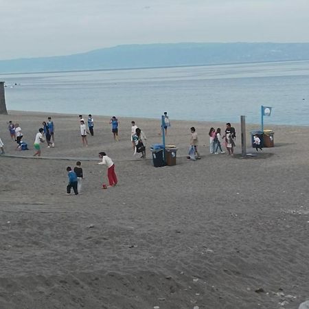 Vacanza Taormina Mare Mazzeo Eksteriør bilde