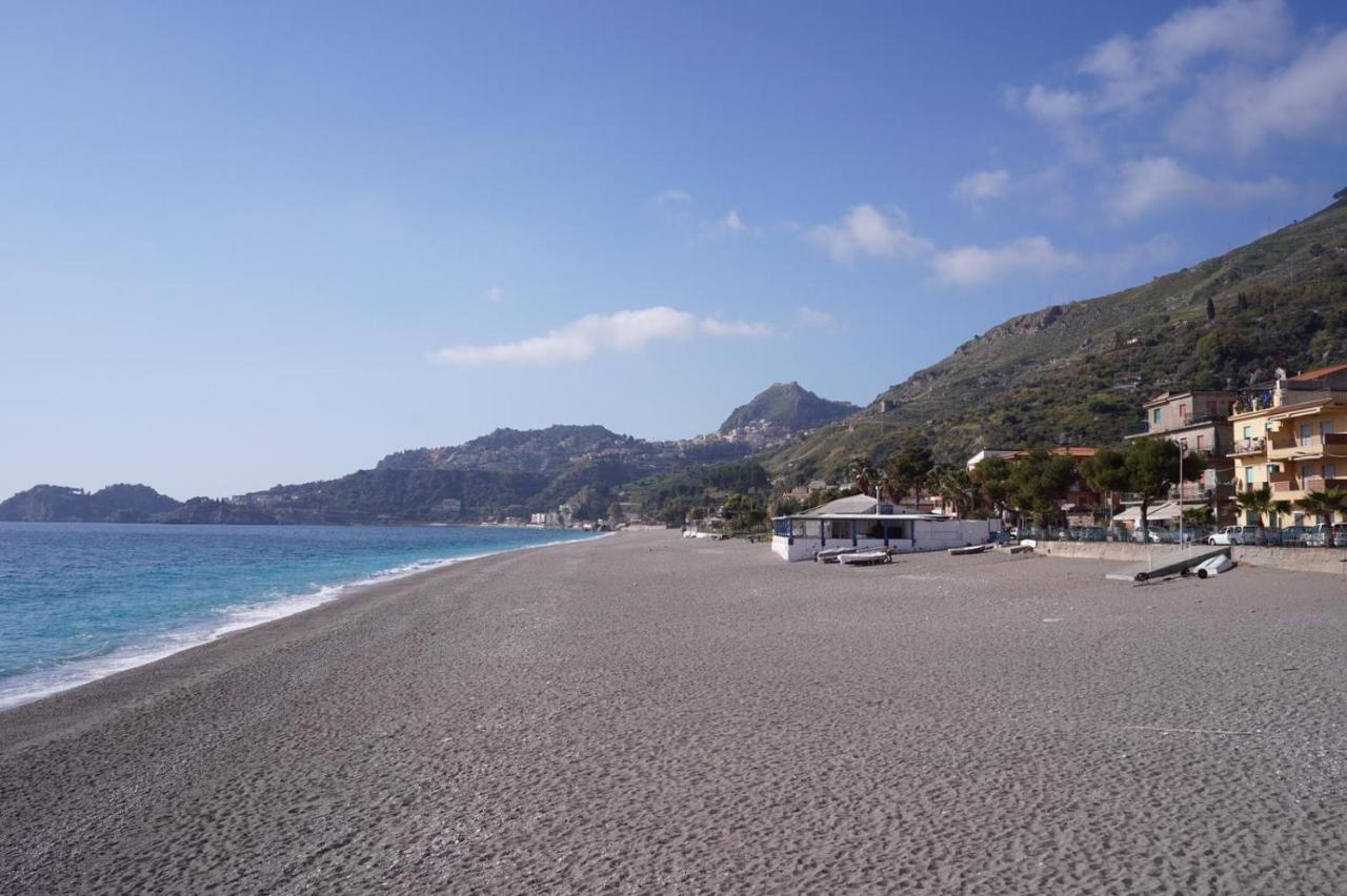 Vacanza Taormina Mare Mazzeo Eksteriør bilde