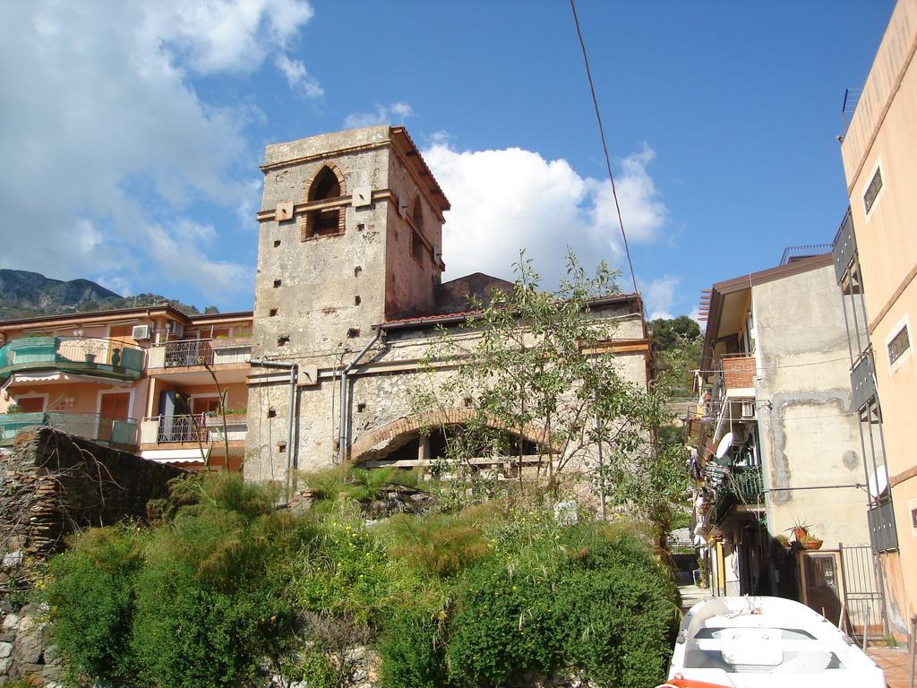 Vacanza Taormina Mare Mazzeo Rom bilde